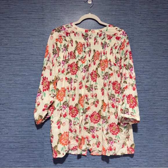 Rose + Olive Women’s Top Plus Size 2XL Floral V-Neck 3/4 Sleeve Flowy Relaxed - Picture 8 of 8
